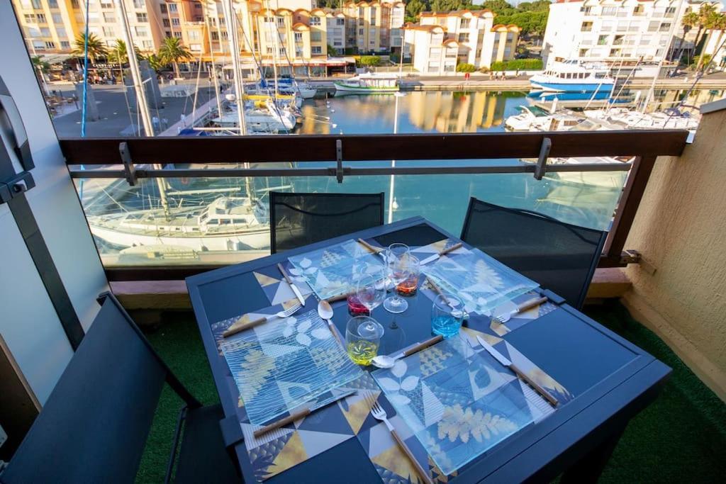Mer Veilleuse Gruissan - Clim - Piscine Exteriör bild