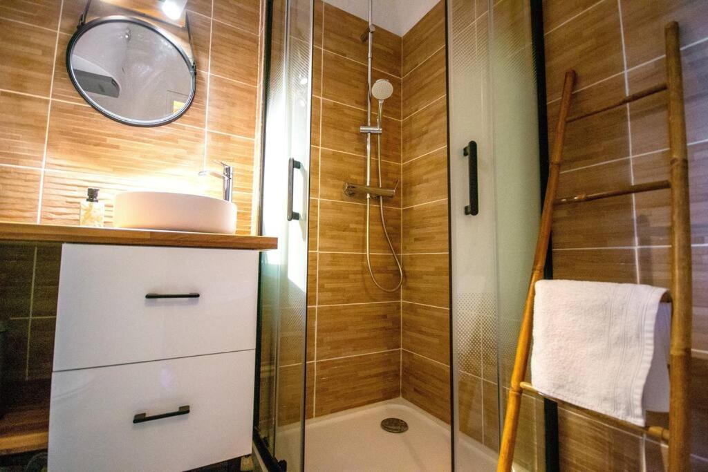 Mer Veilleuse Gruissan - Clim - Piscine Exteriör bild